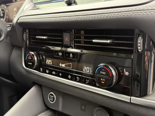 Nissan QASHQAI 1.3 Mild-Hybrid 158pk Xtronic N-Connecta | Panoramadak | Head-Up | Cold Pack | Two-Tone | App Connect | Keyless