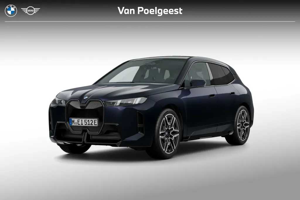 BMW iX xDrive60 112 kWh
