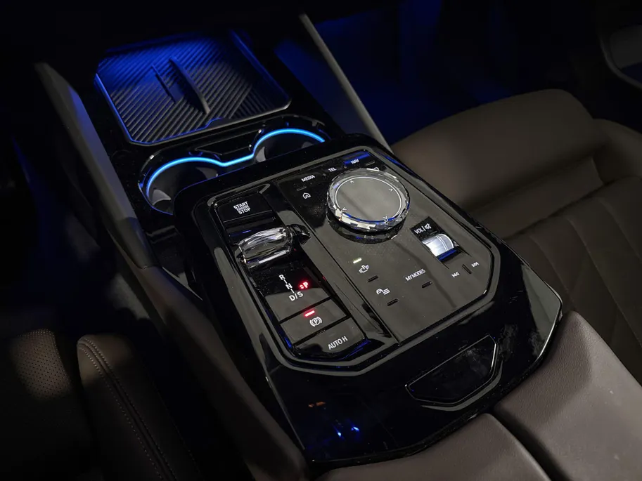 BMW 5 Serie Touring 550e xDrive