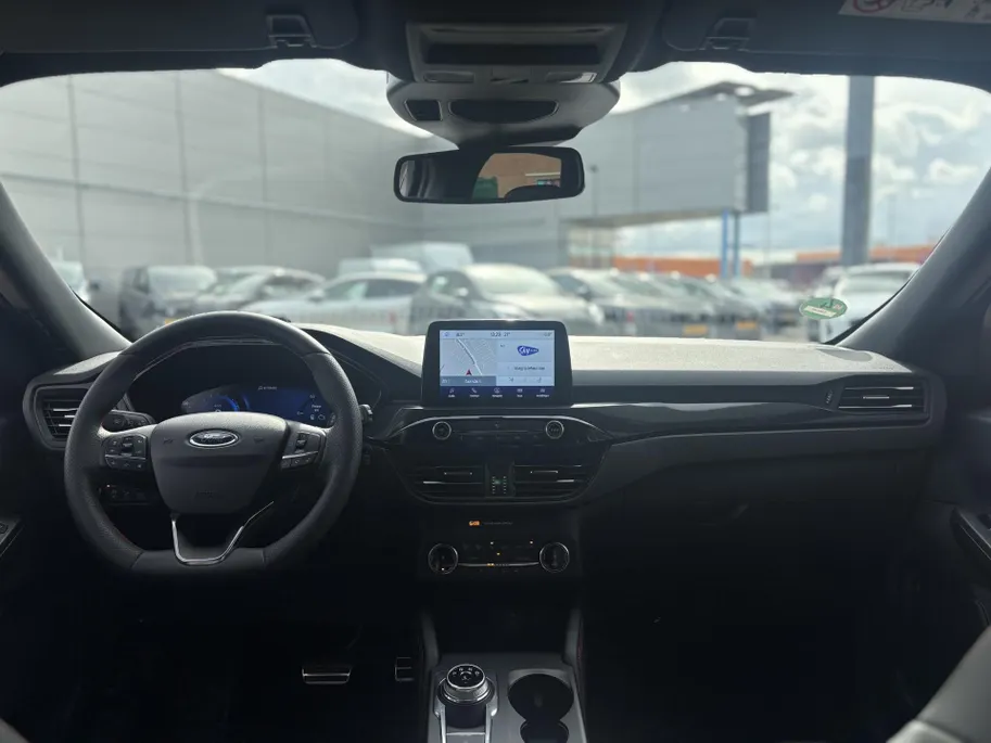 Ford Kuga 2.5 PHEV ST-Line X | AGR voorstoelen | 19 Inch LM