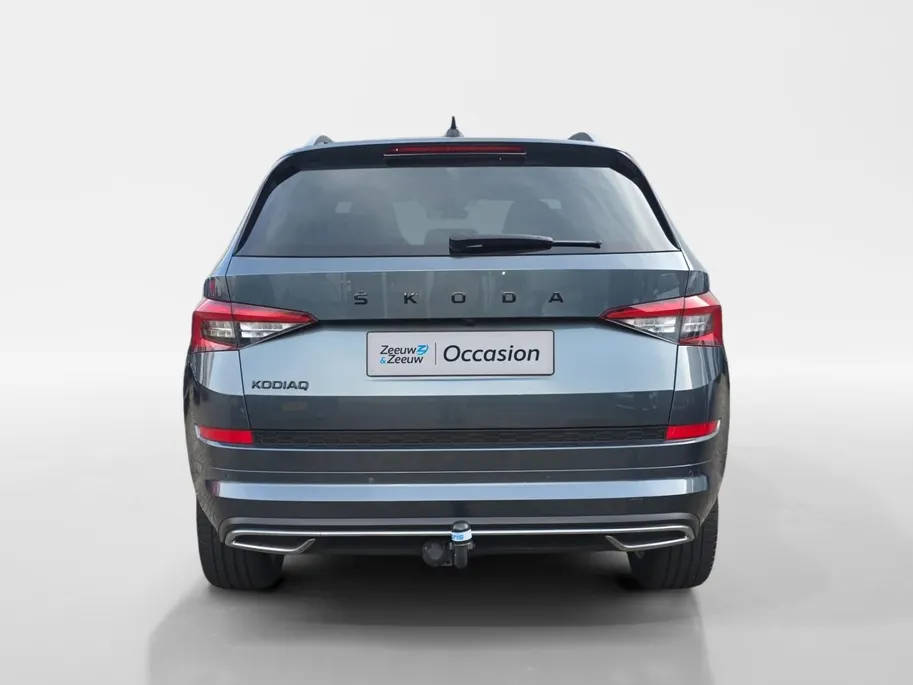 Škoda Kodiaq 1.5 TSI Sportline Business 7p. | Goed onderhouden! | Panoramadak | Trekhaak | Achteruitrijcamera | Elektr. Stoelen | 20'' velgen | 12 maanden garantie