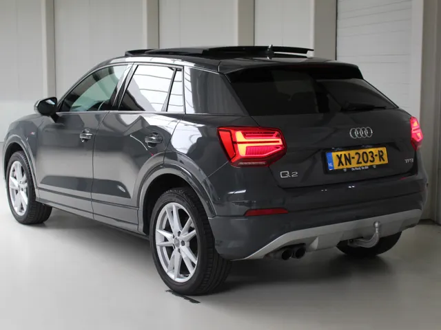 Audi Q2 1.4 TFSI CoD 150PK S-Tronic S-Line Panoramadak | Navigatie | Trekhaak | Led Plus | Stoelverwarming | Dealeronderhouden