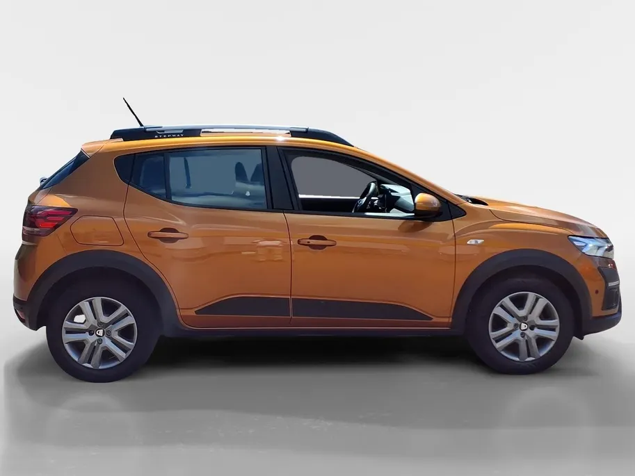 Dacia Sandero 1.0 TCe 100 Bi-Fuel Essential | Trekaak | Andriod/Apple car play | Blindspot