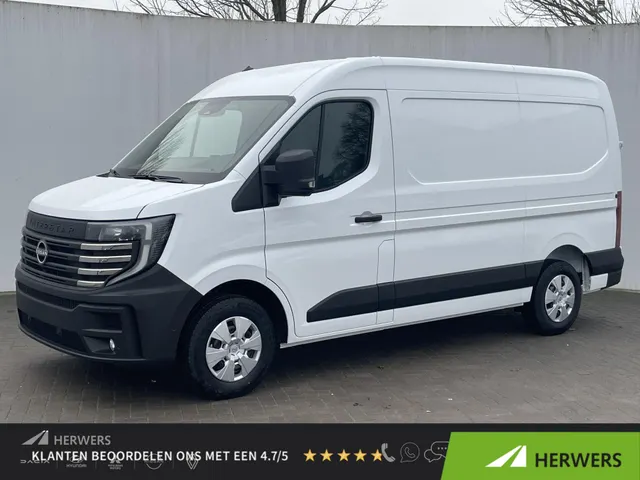 Nissan Interstar