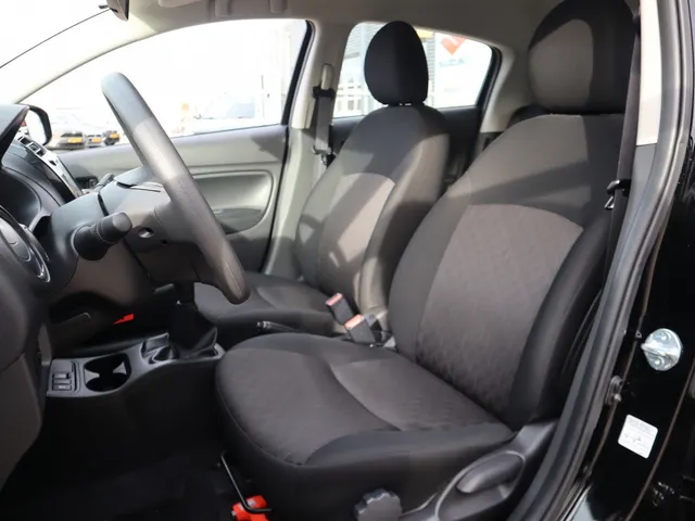 Mitsubishi Space Star 1.2 Active Apple/AndroidAuto/LM-velgen
