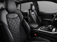 Audi Q8 55 TFSI e quattro Pro Line S 394 PK · 22' LM Velgen · Glazen panorama dak · B&O Premium 3D · Assist. plus, remote park · Stoelventilatie + Massage · Trekhaak · Servosluiting