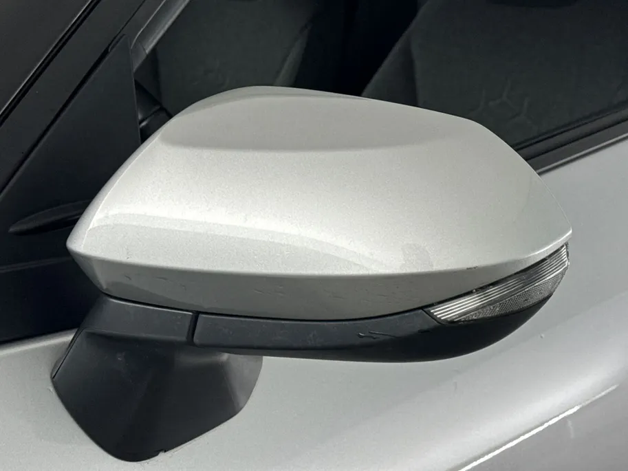 Toyota Yaris Cross 1.5 Hybrid Dynamic | Navigatie | 17'' L.M. Velgen | Adaptieve Cruise Control