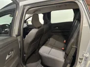 Dacia Jogger 155PK Hybrid Expression 7p. Automaat | DEMO | 7 Zitplaatsen | Camera | Parkeersensoren | Apple CarPlay/Android Auto | Cruise Control | Climate Control | Digital Cockpit | Armsteun | Licht & Regen Sensor |