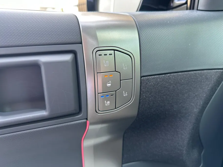 Kia EV3 GT-PlusLine 81.4 kWh Meest Luxe uitvoering | Pano schuifkanteldak | Harman Kardon |  | 360 camera | Fabrieksgarantie t/m 31-3-2033 + 3x 1 jaar* | NAP