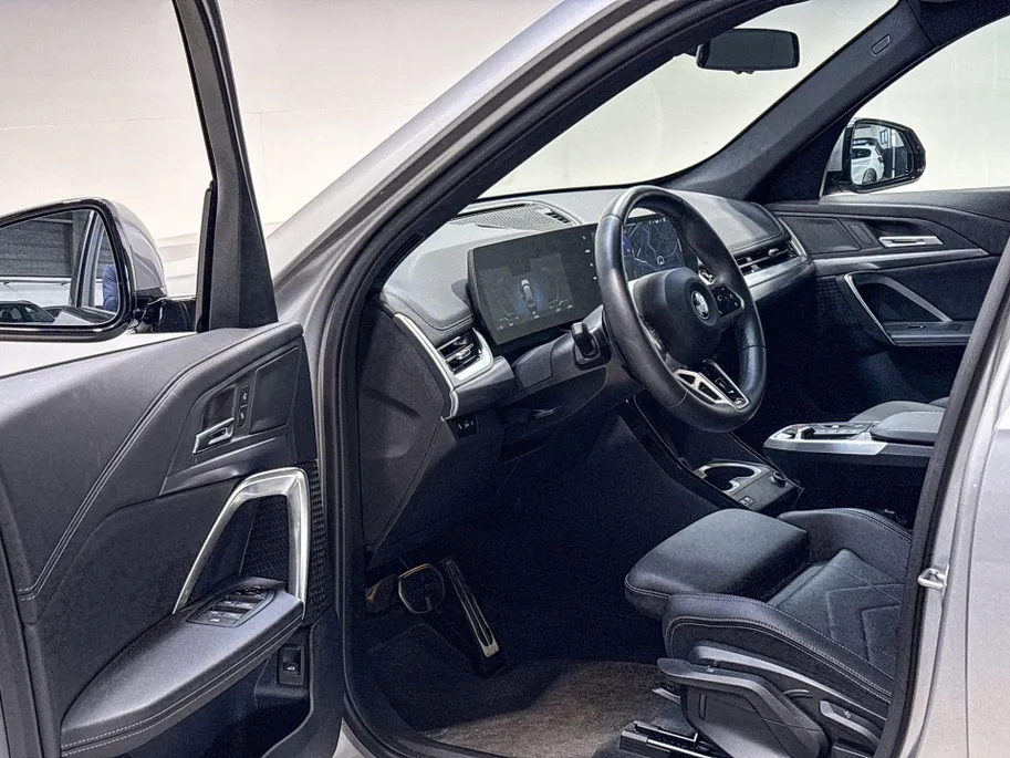 BMW iX1 eDrive20 67 kWh