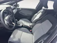 Renault Clio 1.6 E-Tech Full Hybrid 145 techno | Automaat | Apple Carplay & Android Auto | Camera | Navigatie | Parkeersensoren | Cruise Control | 12 Maanden BOVAG Garantie