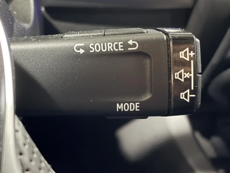 Renault Arkana 145PK E-Tech hybrid Engineered Automaat | 1ste Eigenaar | Schuif-Kantel Dak | Stoel & Stuurwiel Verwarming | Cruise Control Adaptief | Climate Control | Parkeersensoren | Camera |
