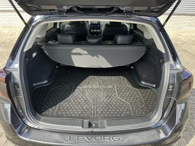Subaru Levorg 1.6 GT-S premium Automaat | STi Pakket | Apple Carplay & Android Auto | Donkere Logo's | Zeer Nette Auto!!!