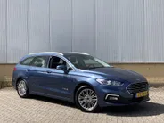 Ford Mondeo 2.0 Hybrid 187 pk Titanium Wagon AGR bestuurdersstoel, stoelverwarming