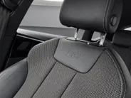 Audi A5 Sportback 35 TFSI 150PK S edition Competition · Camera · Trekhaak · Drive select