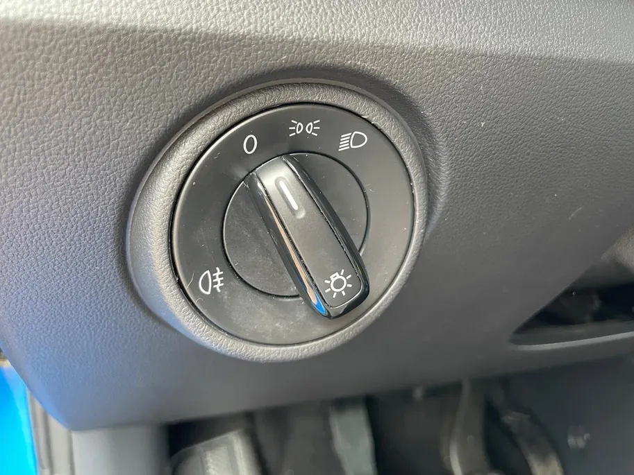 Volkswagen up! 1.0 move up! BlueMotion *Navigatie*Tel Bluetooth*Airco*5 deuren*1STE EIGENAAR*Zeer nette auto!