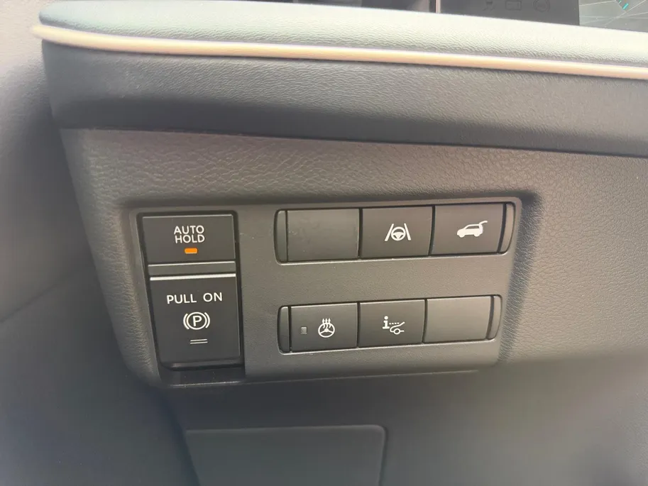 Nissan Leaf Evolve 52 kWh | NISSAN MORE 10 JAAR GARANTIE | 451 KM WLTP | 2500 EURO INRUILPREMIE | SNEL RIJDEN | BOSE | RONDOM CAMERA | CARPLAY |