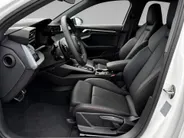 Audi A3 Limousine Advanced edition 30 TFSI 116 PK Limousine · Sonos · Optiekpakket zwart plus · Lichtpakket plus ambient light · MEGA Sale