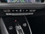 Audi Q4 e-tron 45 quattro S Edition 82 kWh/285pk · Trekhaak · Apple/Android Car Play · Sonos · Camera · 21'' · Adaptive Cruise Control · Stoelverwarming ·