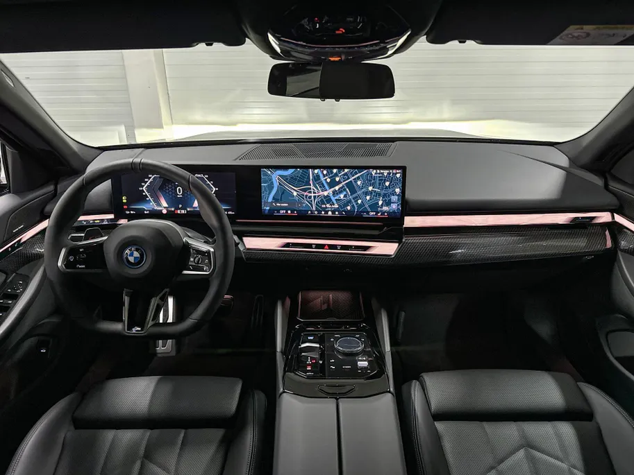 BMW i5 Sedan eDrive40