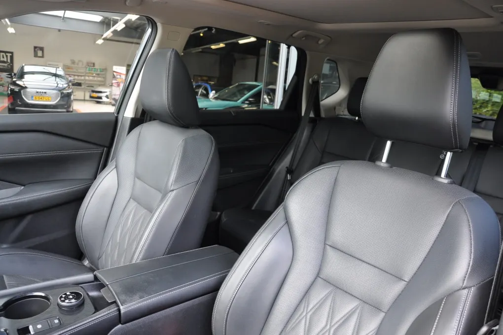 Nissan X-Trail 1.5 e-4ce Tekna. Plus. 4WD Head-Up Leer Schuifdak