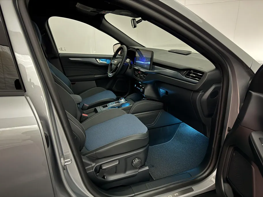 Ford Kuga 2.5 PHEV BlueCruise Edition | DIT IS EEN VOORRAADAUTO! | Panorama Dak | Elek. Trekhaak | 20'Wielen |