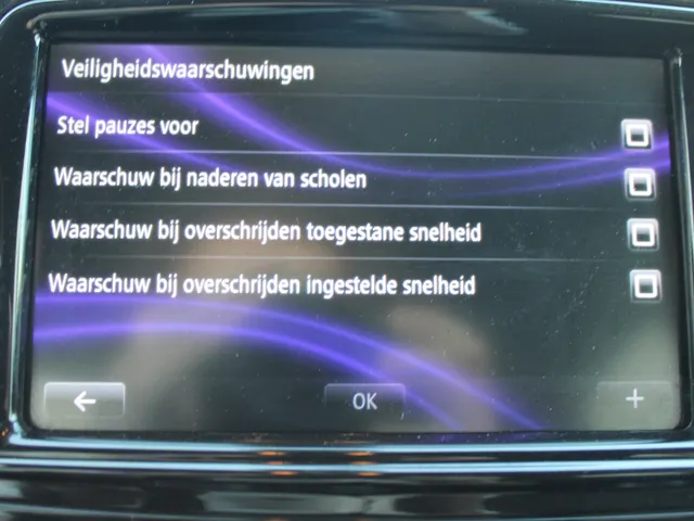 Renault Captur 1.2 TCe 120 PK Intens | Automaat | Camera achter |