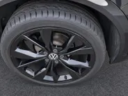 Volkswagen T-Roc 1.5TSI/150PK R-Line Black Style · Panoramadak · Apple/Android · Camera + Parkeersensoren · Garantie t/m 25-08-2027