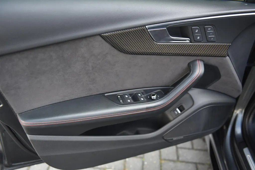 Audi RS4 Avant 2.9 TFSI RS4 quattro