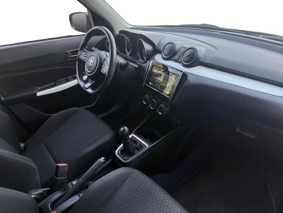 Suzuki Swift 1.2 Stijl Smart Hybrid | LM velgen zwart | Two-tone lak | Bluetooth | Cruise control