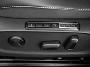 Volkswagen ID.7 Pro Limited Edition 77 kWh accu 286 pk · Trekhaak inklapbaar, met elektrische ontgrendeling · Voorraad OUTLET · Prijs is inclusief inruilpremie ·
