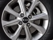 Kia Stonic 1.0 T-GDi MHEV Dyn L Clima Navi All Seasons