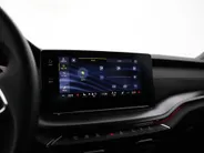 Škoda Octavia Combi 1.4 TSI iV PHEV 245pk DSG RS · Inklapbare Trekhaak · Head-Up Display · Matrix LED · Stoelverwarming · ACC · Keyless ·