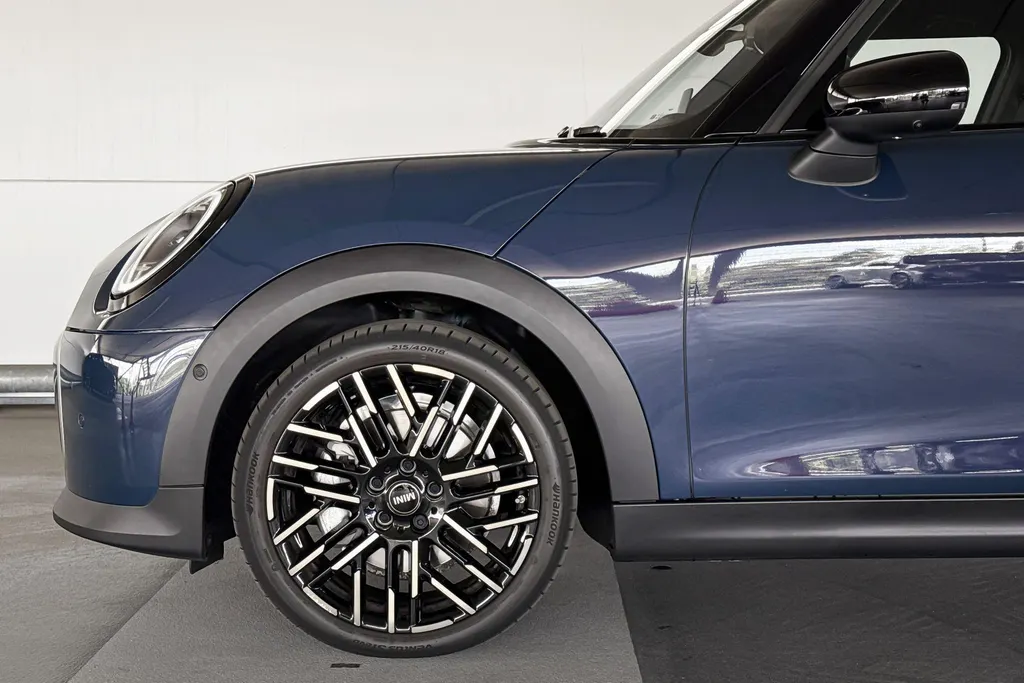 MINI Cooper 5-deurs Cooper C John Cooper Works S