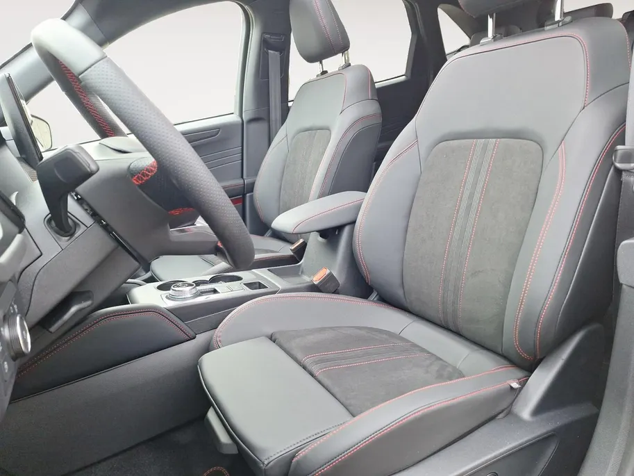 Ford Kuga 2.5 PHEV ST-Line X | Nieuw te bestellen | tot €5.000,- korting | 2100kg trekgewicht | 0,99% rente Ford Options!