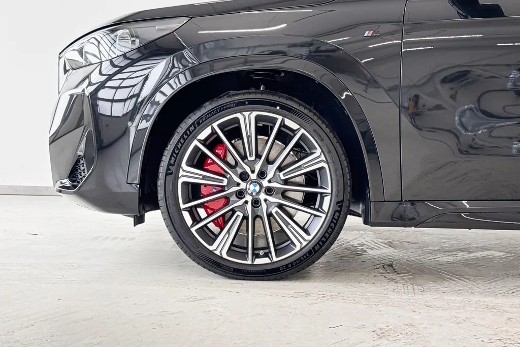 BMW iX1 eDrive20 M Sport Edition Innovation Pack
