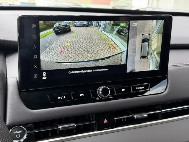 Mitsubishi Outlander 2.4 PHEV Black Edition | NIEUW | Leder | Panoramdak | App Connect | Keyless | Head-Up