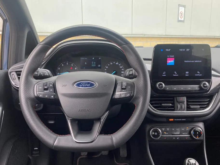 Ford Fiesta 1.0 EcoBoost Hybrid 125 pk ST-Line Apple Carplay/ Android Auto - Winter Pack