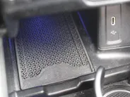 Mercedes-Benz GLC 300e 4MATIC AMG Line | 360 Camera | Schuifdak | Cruise adapt. | 20' LM | HUD | Treeplanken | Dodehoek detectie | Stoelverwarming + geheugen | BTW auto |