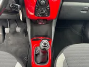 Toyota Aygo 1.0 VVT-i x-clusiv | Camera | Cruise | Lichtmetaal |