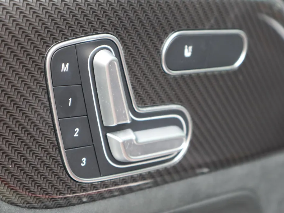 Mercedes-Benz GLA 250 e Business Solution AMG Limited l Memory l Nightpakket l Keyless l Panoramadak