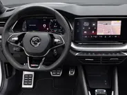 Škoda Octavia Combi 1.4 TSI RS iV PHEV 245pk DSG Business · Trekhaak inklap · Panoramadak · Camera · Head-Up Display · Dodehoeksensor · Keyless · Matrix LED ·