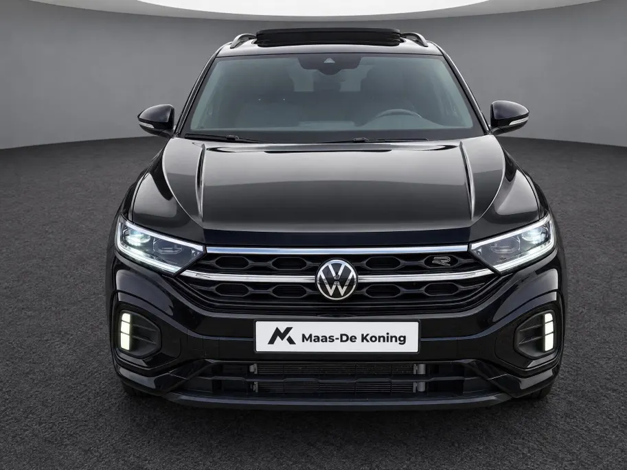 Volkswagen T-Roc 1.5TSI/150PK R-Line Black Style · Panoramadak · Apple/Android Car Play · Camera + Parkeersensoren · Stoelverwarming ·  Garantie t/m 07-08-2027
