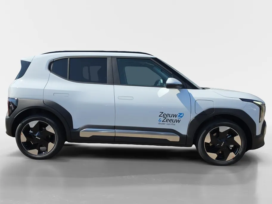 Kia EV2 Plus 42.2 kWh | Navigatie | Climate control | Stoel + Stuurverwarming | Parkeer sensoren voor + achter | Parkeer camera achter | DEMO
