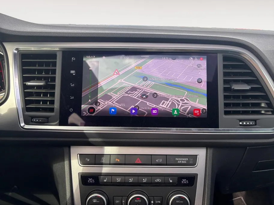 SEAT Ateca 1.5 TSI FR Business Intense | Trekhaak | 1800 Trekhaak | adaptieve Cruise Control | Parkeer Camera | Stoel/Stuurverwarming | Schuif/kantel Dak |