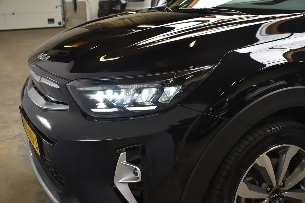 Kia Stonic 1.0 T-GDi MHEV 100pk DCT7 DynamicPlusLine