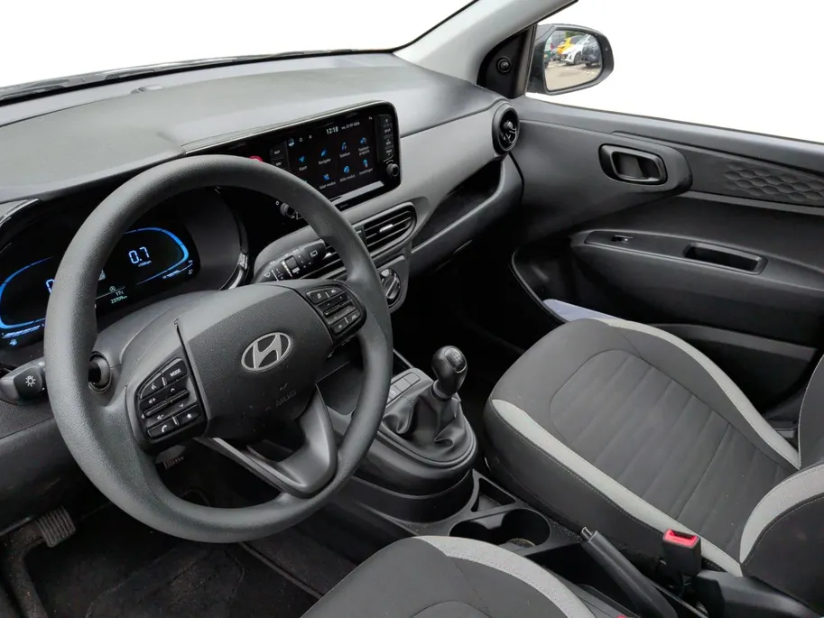 Hyundai i10 1.0 Comfort | Navi | Cruise | Airco | NU Rijklaarprijs! Incl.12 Maanden, APK, Onderhoudsbeurt etc! Premiumpakket gratis!
