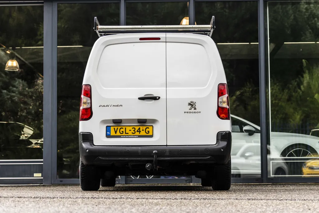 Peugeot Partner 1.5 BlueHDI Pro Long EX.BTW | Inclusief Imperial met ladderrol | All Season banden |
