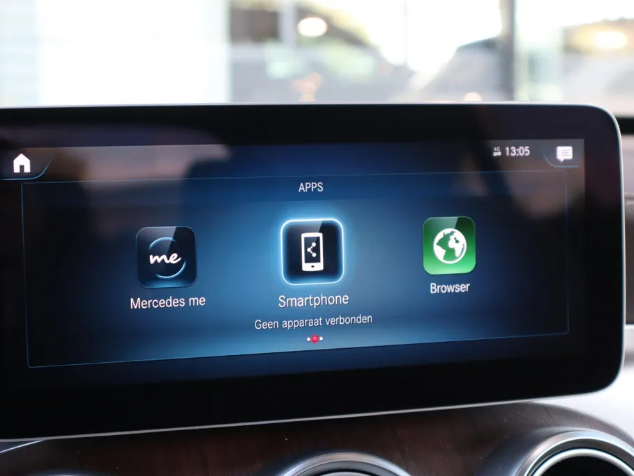Mercedes-Benz GLC 300 4MATIC AMG line l Panoramadak l Stoelverwarming l Ambiente lichtpakket