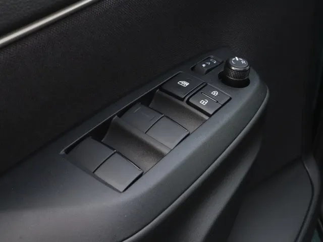 Toyota Yaris 1.5 Hybrid 115 Active Carplay | Adaptive Cruise | LM-velgen